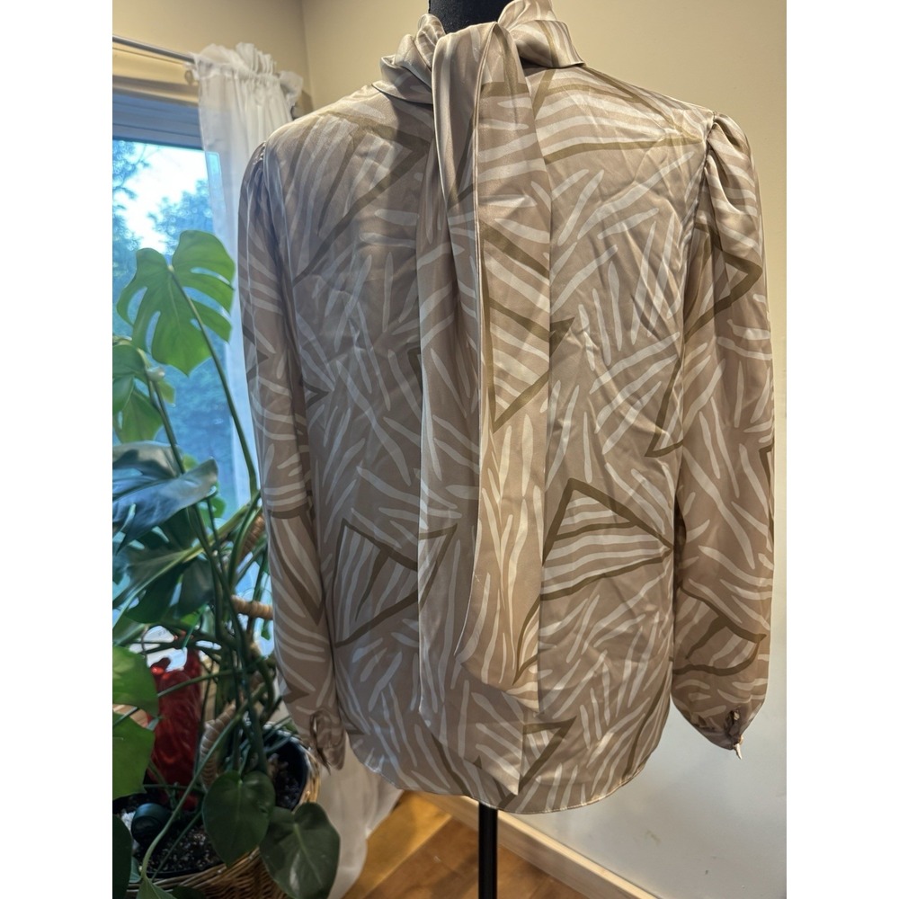 Vintage Sasson Geometric High Neck Bow Button-Front Satin Poly Blouse 10